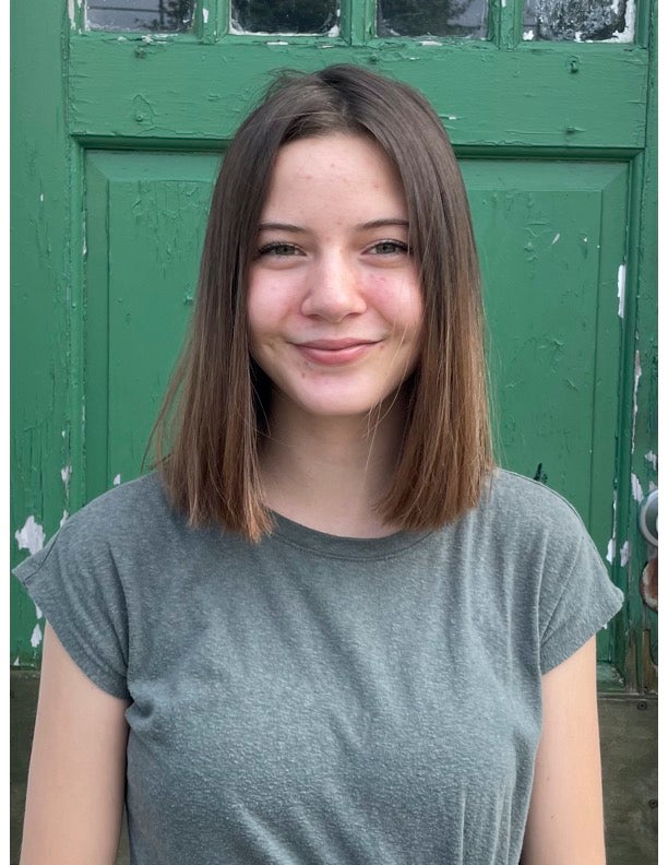Ella Castanier